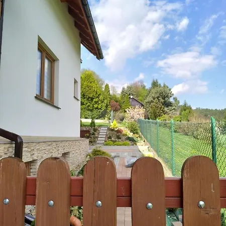 Z Ogrodem Na Hyrbie * Zarzecze (Silesia)
